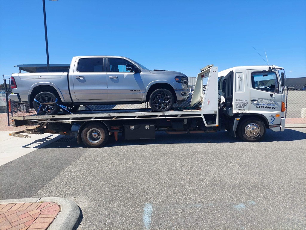 Tru Blu Towing Truck